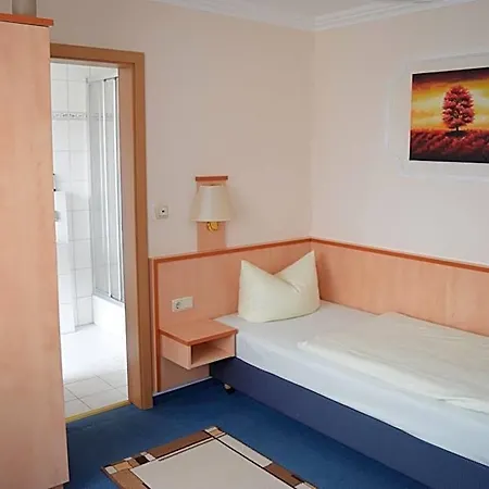 Zur Länd Hotel 5*
